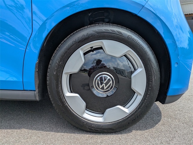 2025 Volkswagen ID. Buzz Pro Plus photo 10