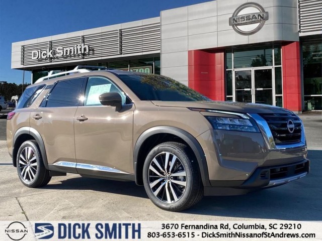 2025 Nissan Pathfinder Platinum
