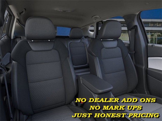 2025 Chevrolet Trax LT photo 14