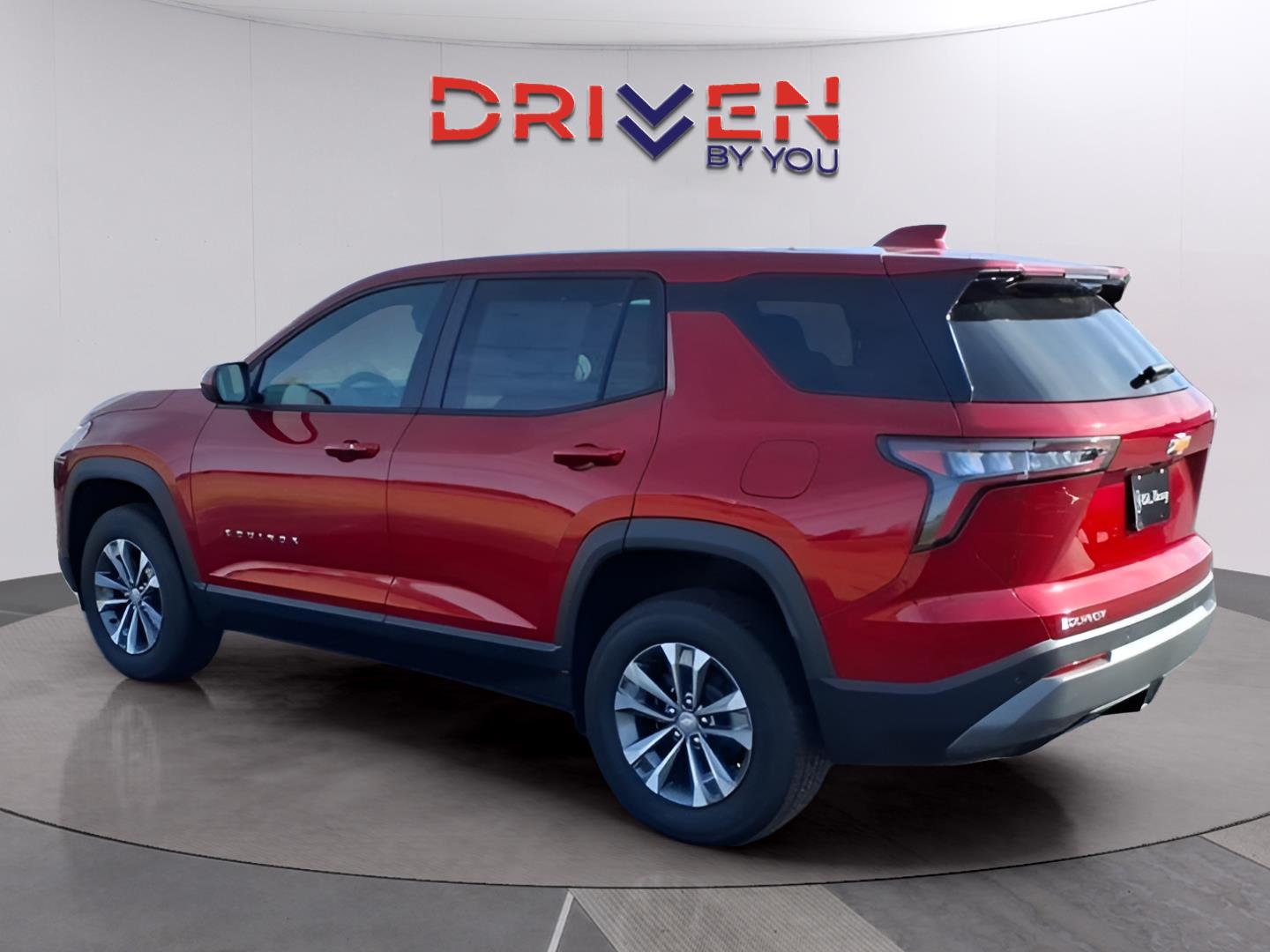 2026 Chevrolet Equinox LT photo 3