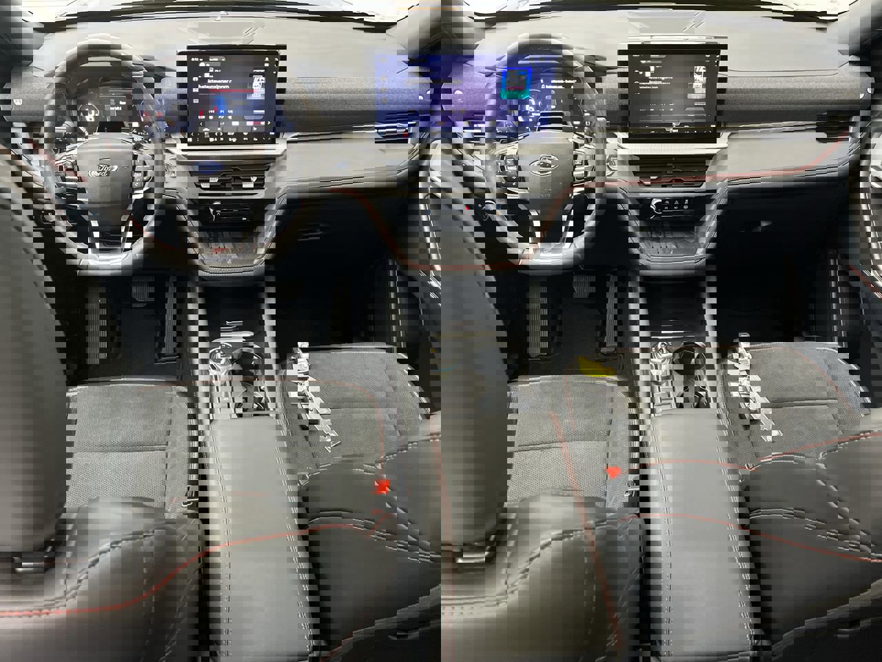 2025 Ford Explorer ST photo 3