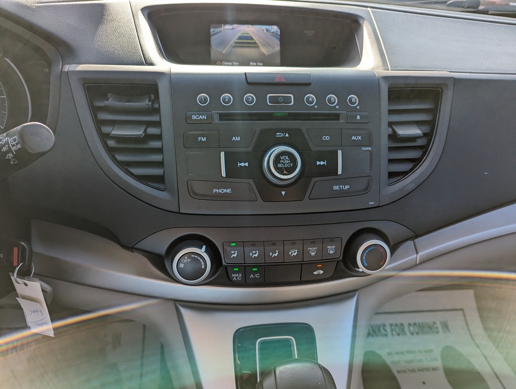 2014 Honda CR-V LX photo 17