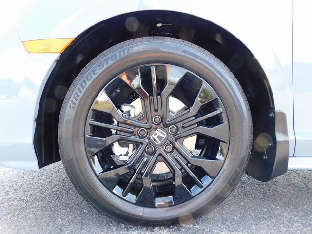 2026 Honda Odyssey photo 9
