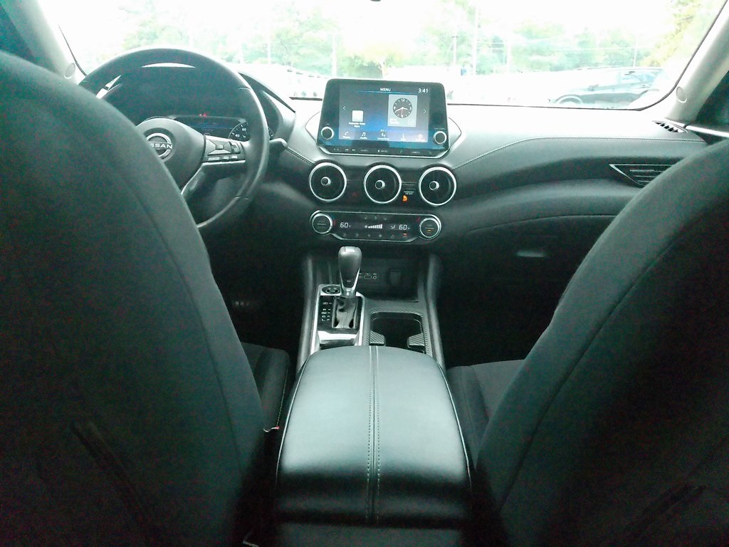 2024 Nissan Sentra SV photo 22