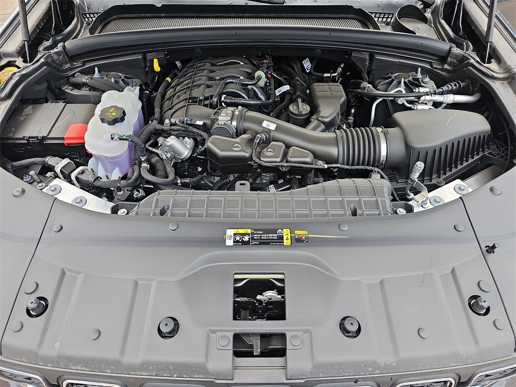 2025 Jeep Grand Cherokee Laredo photo 29