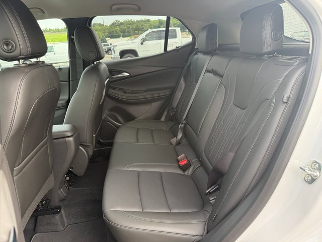 2026 Buick Encore GX Avenir photo 5