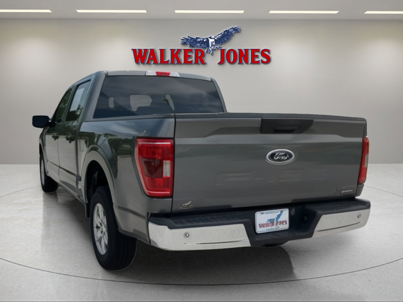 2023 Ford F-150 XLT photo 16