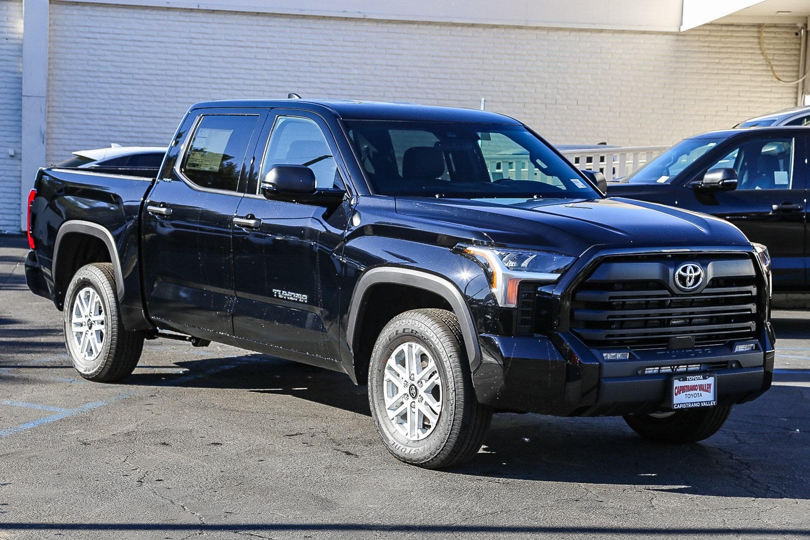 2026 Toyota Tundra SR5 CrewMax photo 3