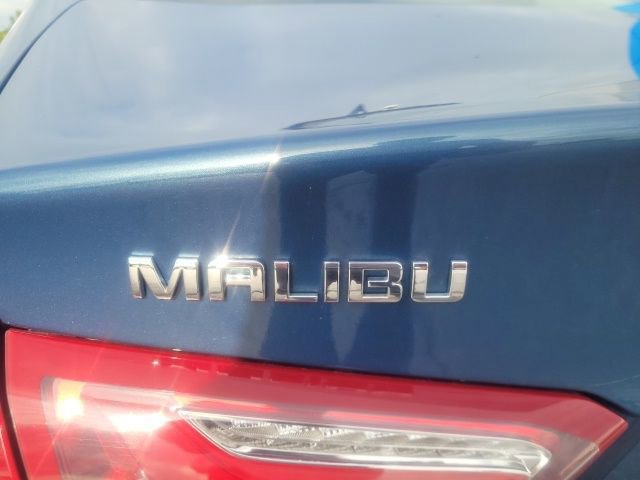 2024 Chevrolet Malibu Premier 2LT photo 11