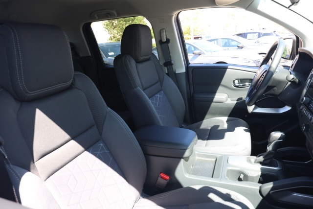 2026 Nissan Frontier Crew Cab SV photo 19