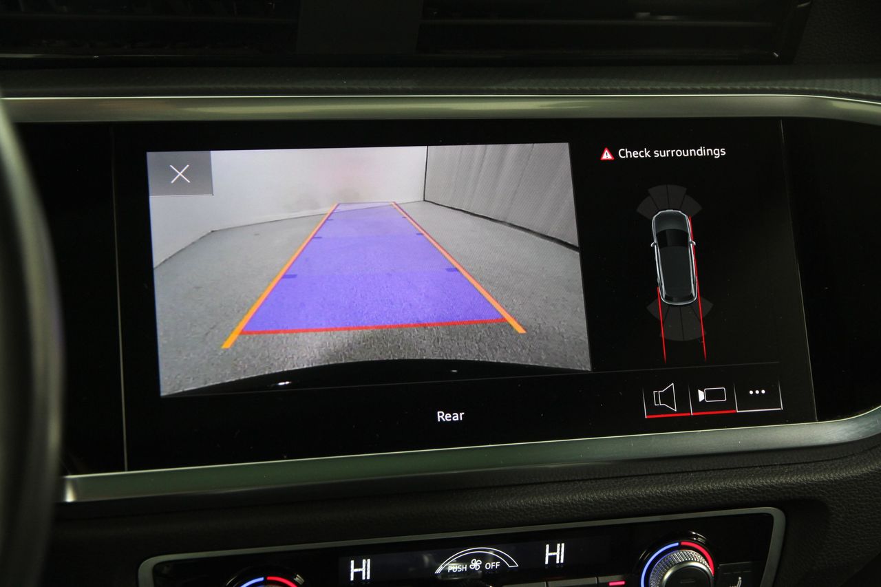2024 Audi Q3 Premium S line photo 11