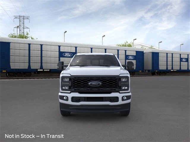 2025 Ford F-350 photo 4