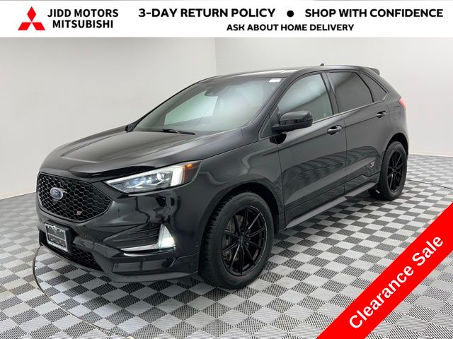 2022 Ford Edge ST's photo