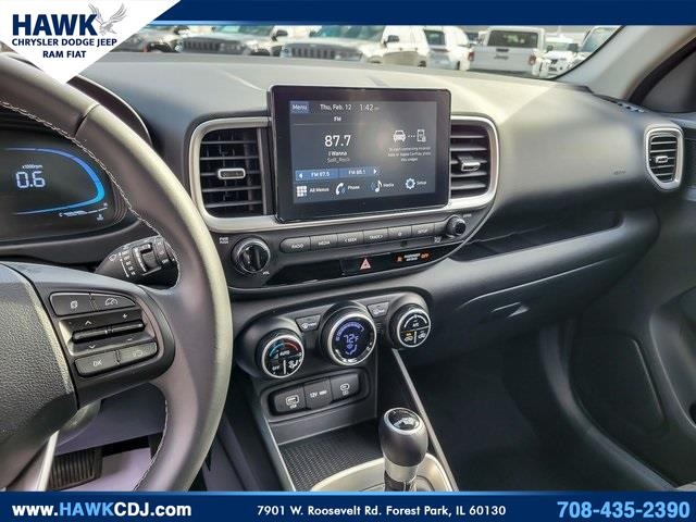 2025 HYUNDAI VENUE - Image 22