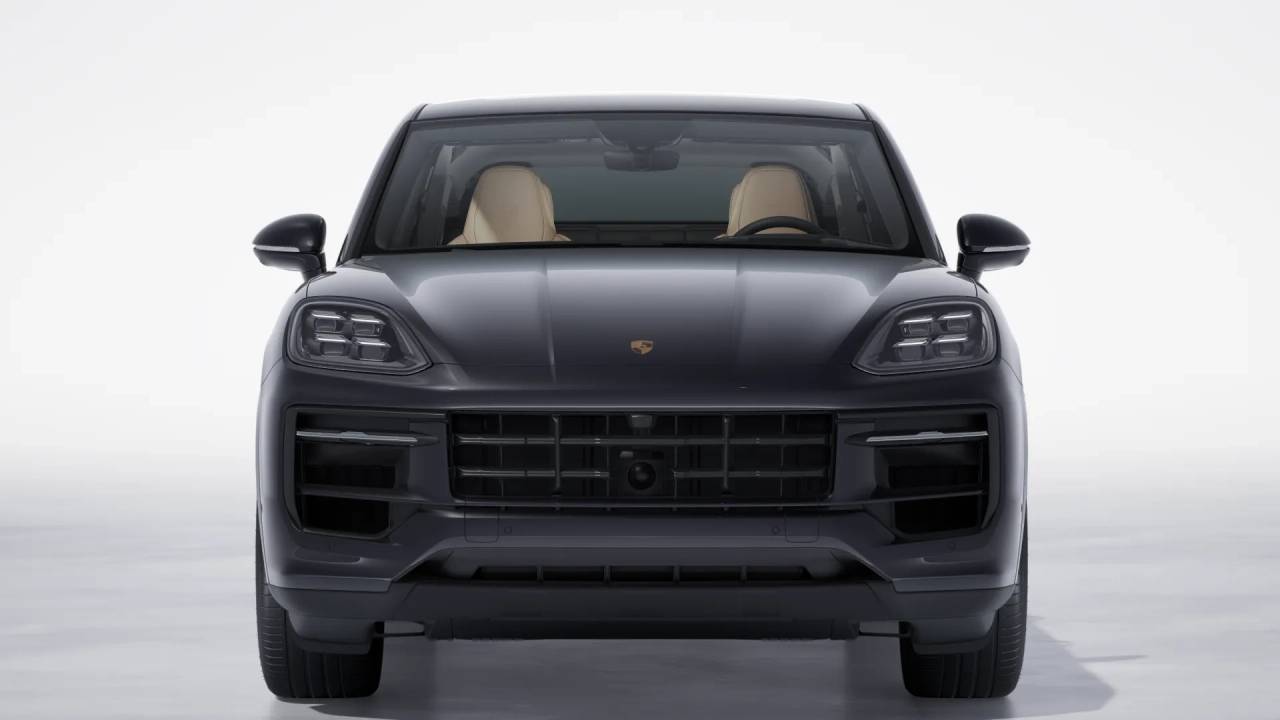 2025 Porsche Cayenne Coupe S photo 9