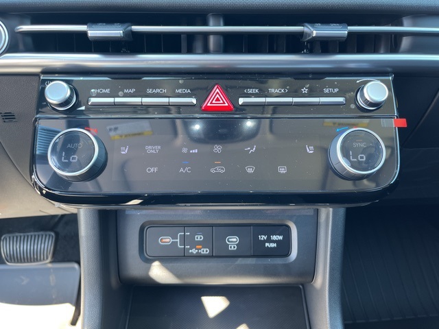2025 Hyundai Tucson Hybrid SEL Convenience photo 17