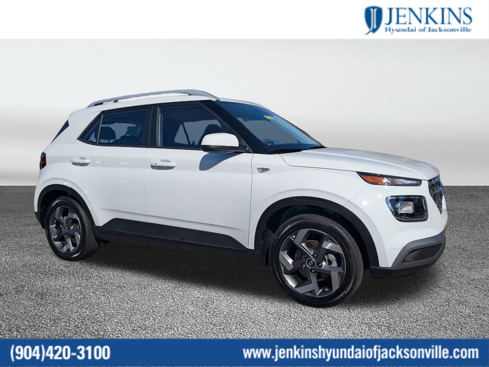 2025 Hyundai Venue SEL's photo