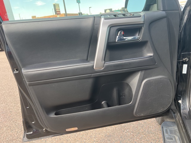 2024 Toyota 4Runner SR5 Premium photo 24