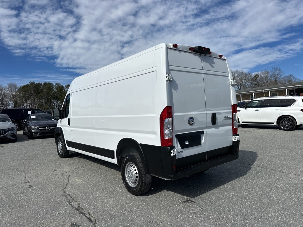 2024 Ram ProMaster 2500 photo 3