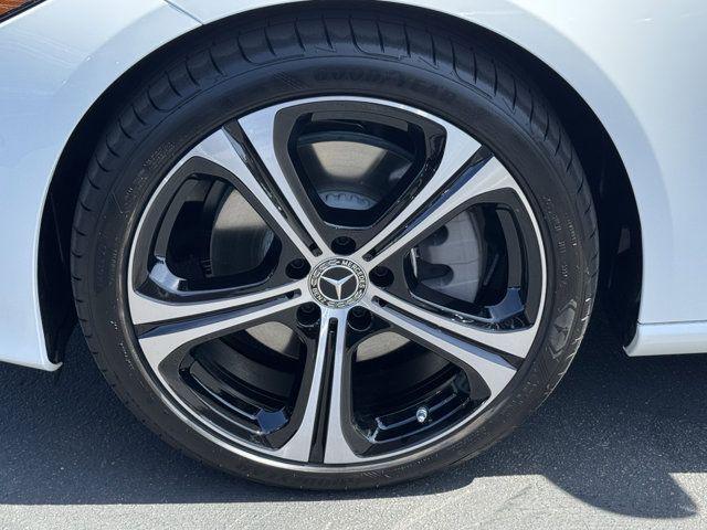 2025 Mercedes Benz C 300 photo 8