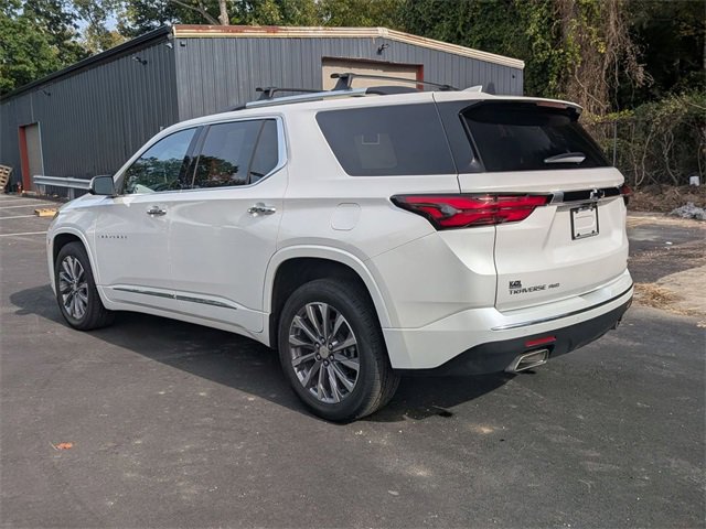 2022 Chevrolet Traverse Premier photo 2