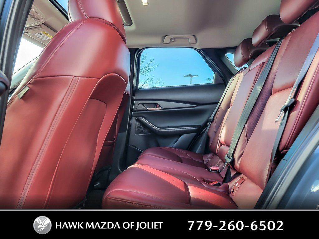 2025 MAZDA CX-30 - Image 10