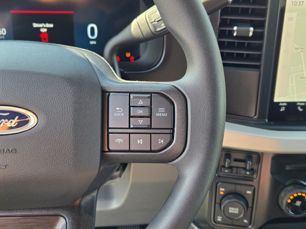 2026 Ford F-250 photo 28