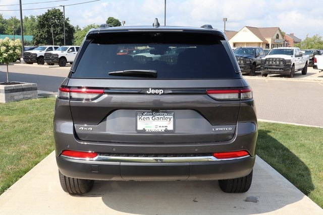 2025 Jeep Grand Cherokee Limited photo 31