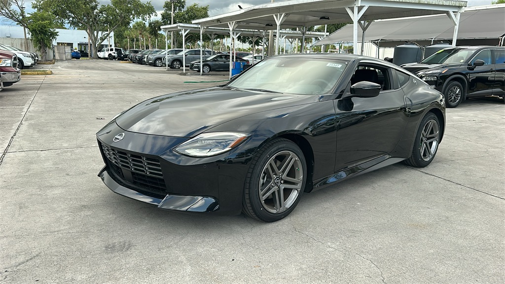 2025 Nissan Z Sport photo 3