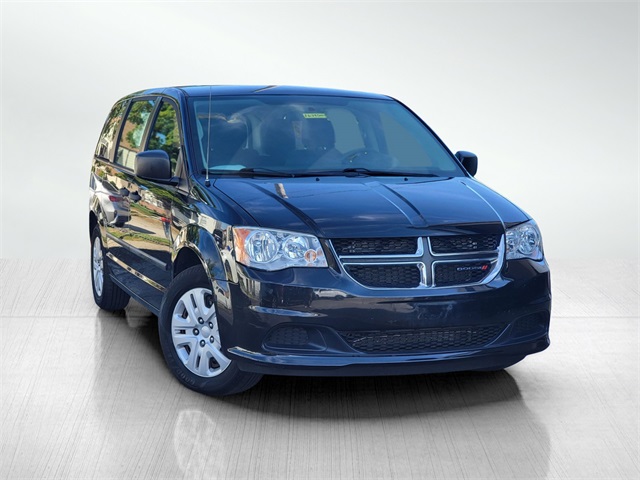 2015 Dodge Grand Caravan SE photo 2