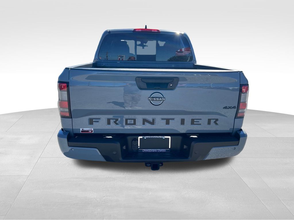 2026 Nissan Frontier SV photo 4