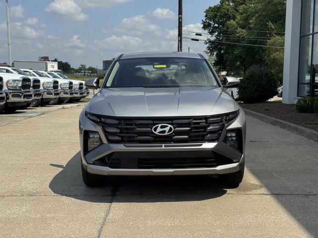 2025 Hyundai Tucson SE photo 18