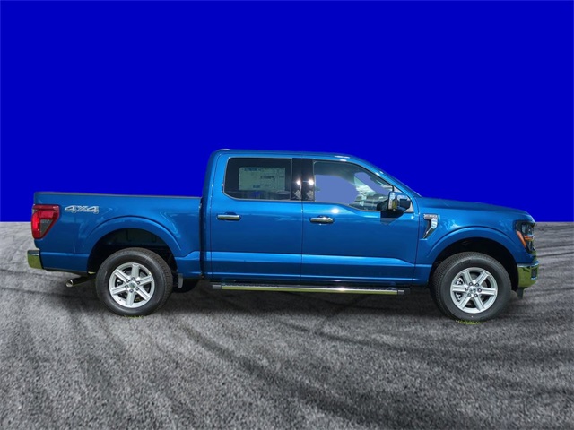 2025 Ford F-150 XLT photo 2