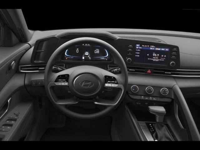 2025 Hyundai Elantra SE photo 4