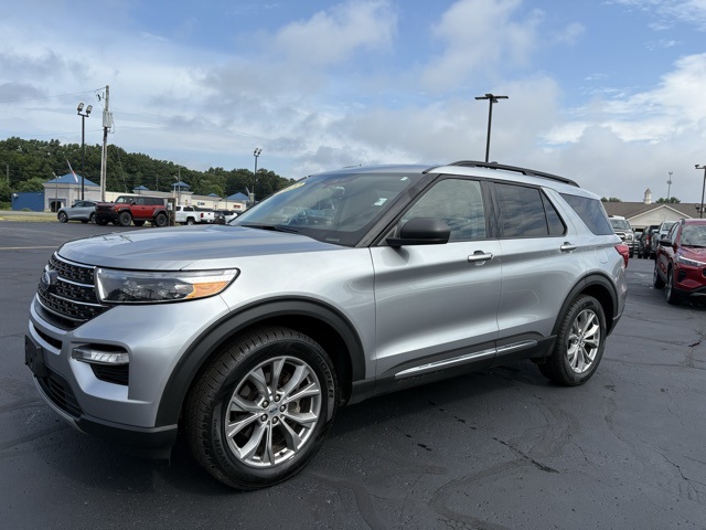 2022 Ford Explorer XLT photo 5
