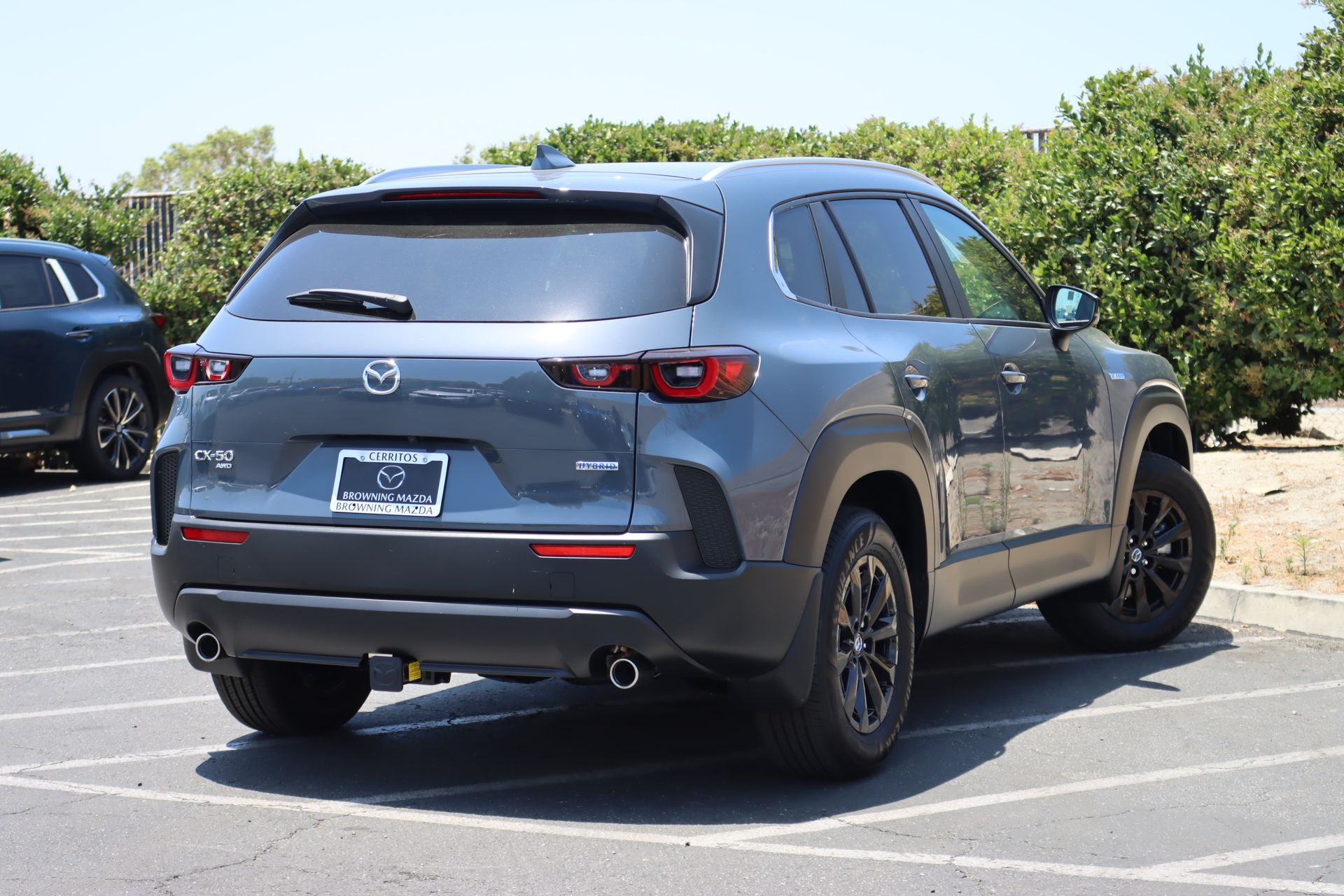 2025 Mazda CX-50 Preferred photo 2