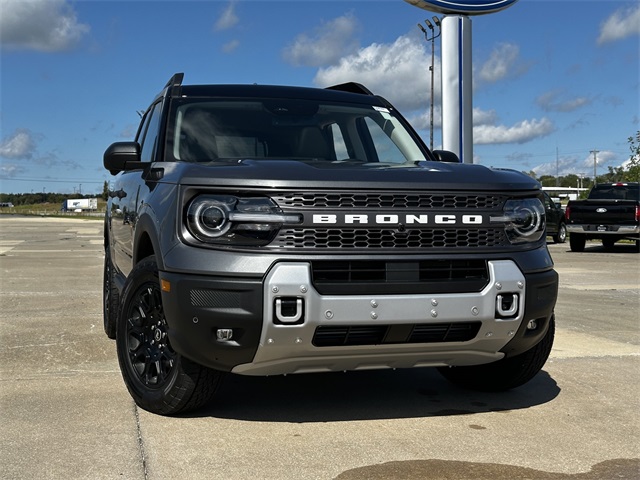 2025 Ford Bronco Sport Badlands photo 2