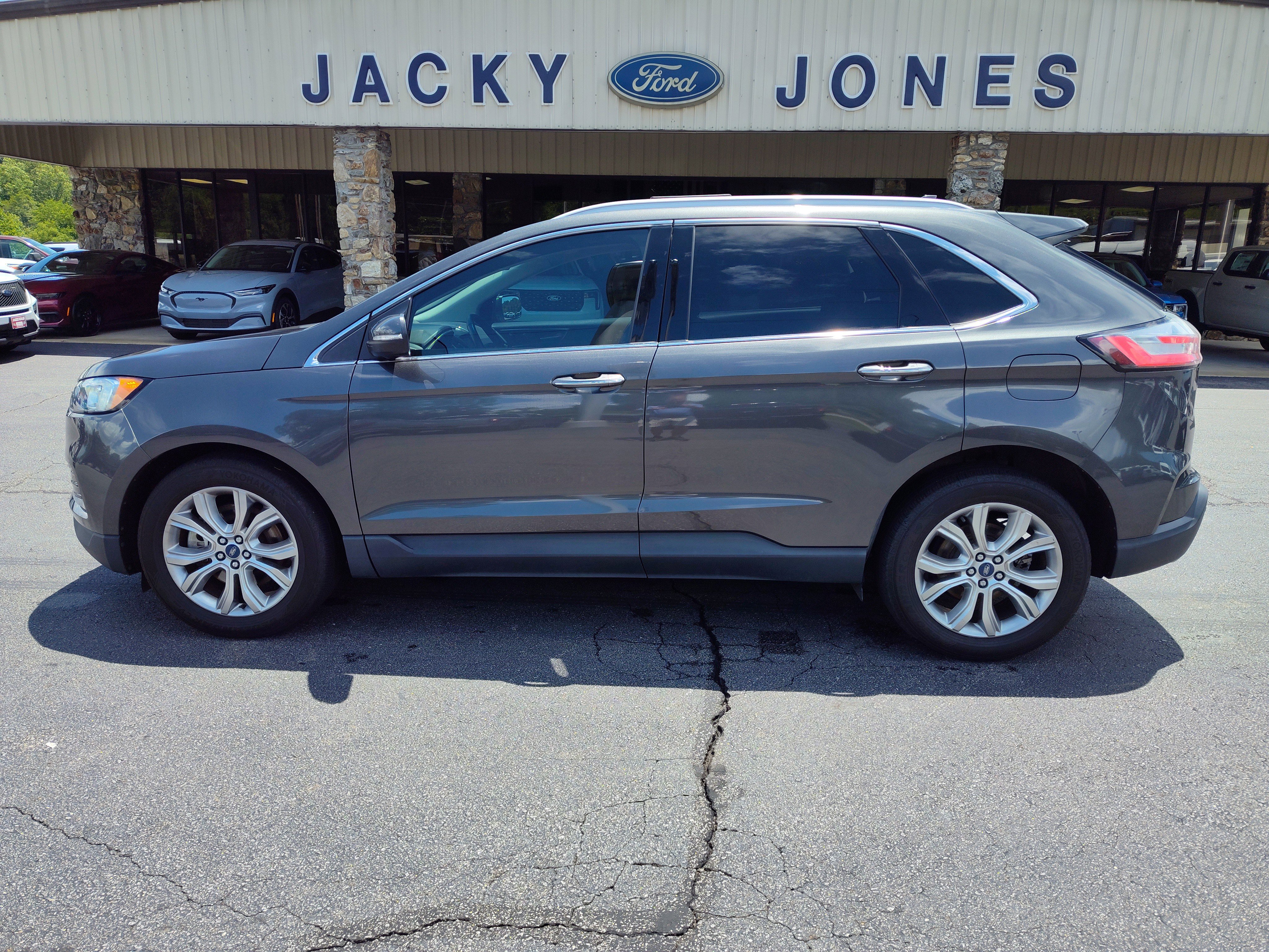 2019 Ford Edge