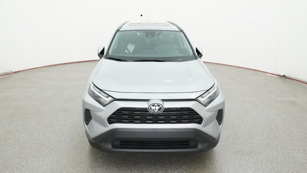2025 Toyota RAV4 XLE photo 2