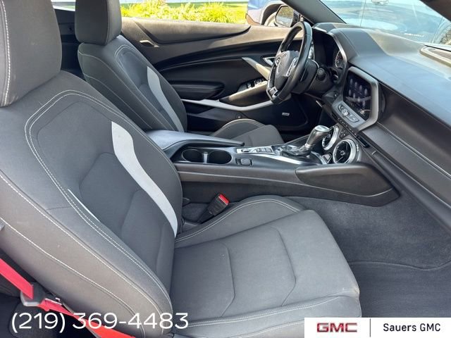 2022 Chevrolet Camaro LT1 photo 19