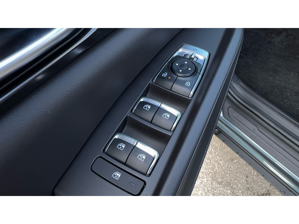2026 Kia Carnival SX Prestige photo 19