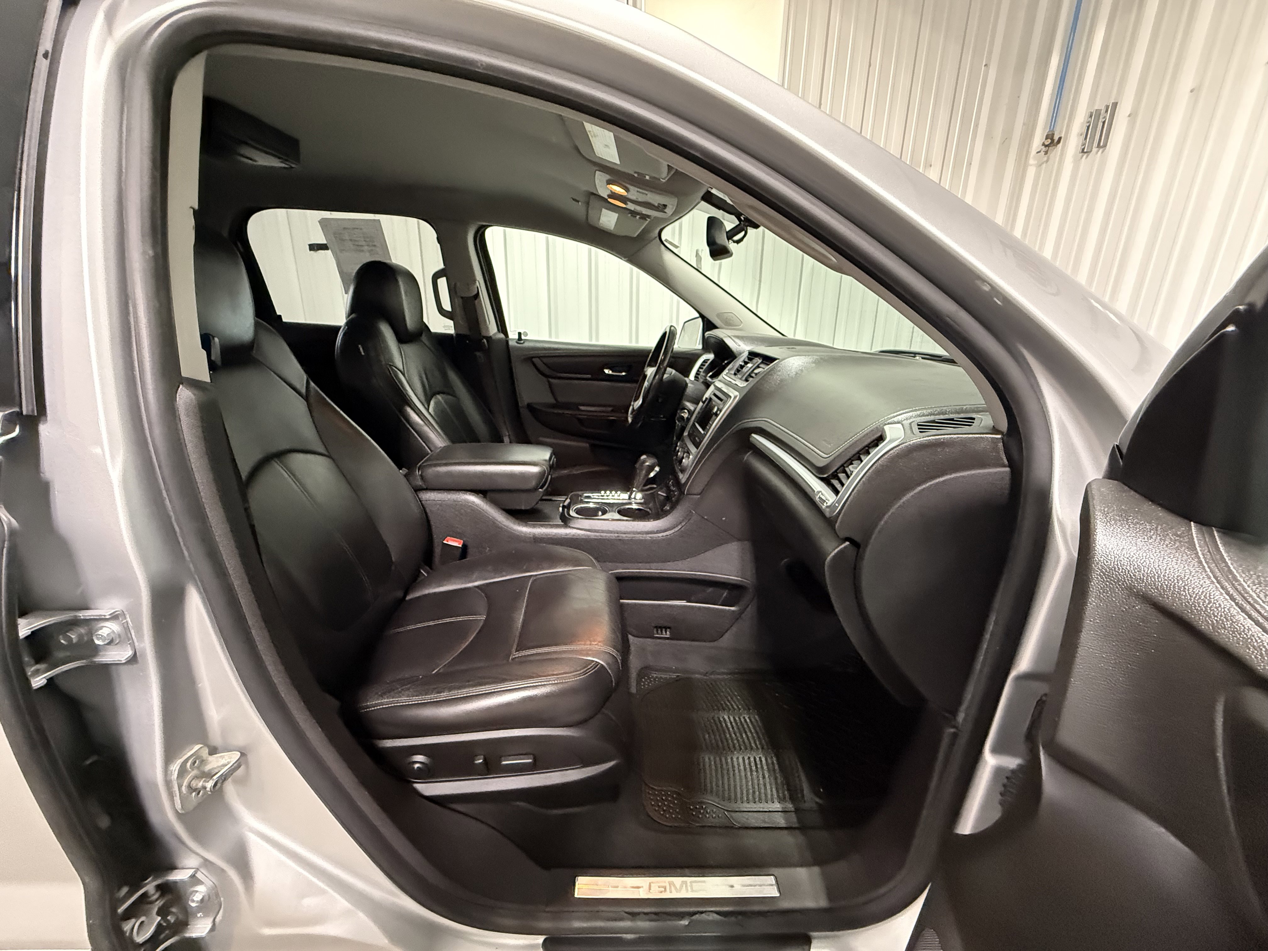 2014 Gmc Acadia SLT photo 7