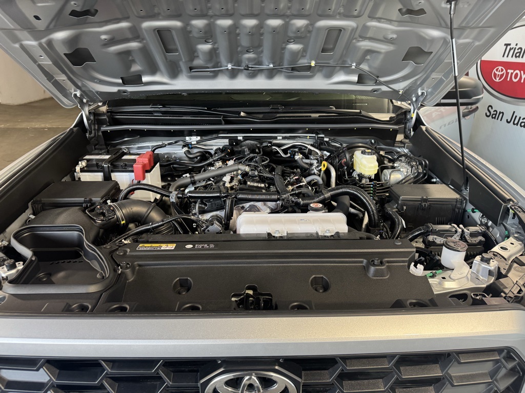 2025 Toyota 4Runner photo 36