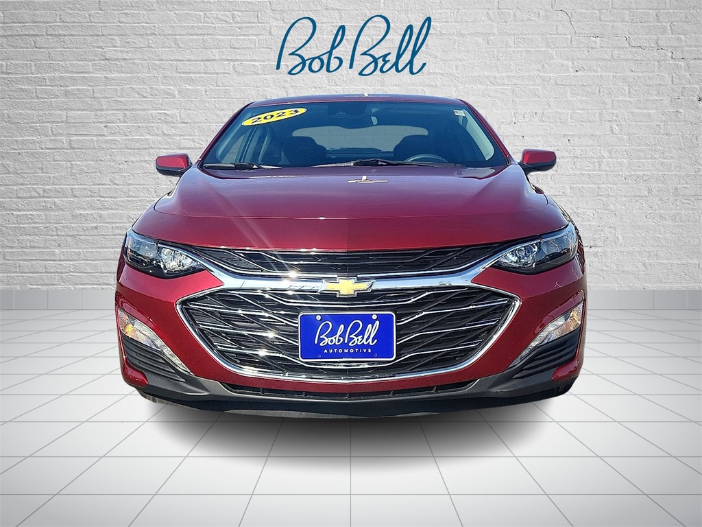 2023 Chevrolet Malibu 1LT photo 2