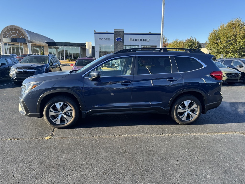2025 Subaru Ascent Premium photo 4