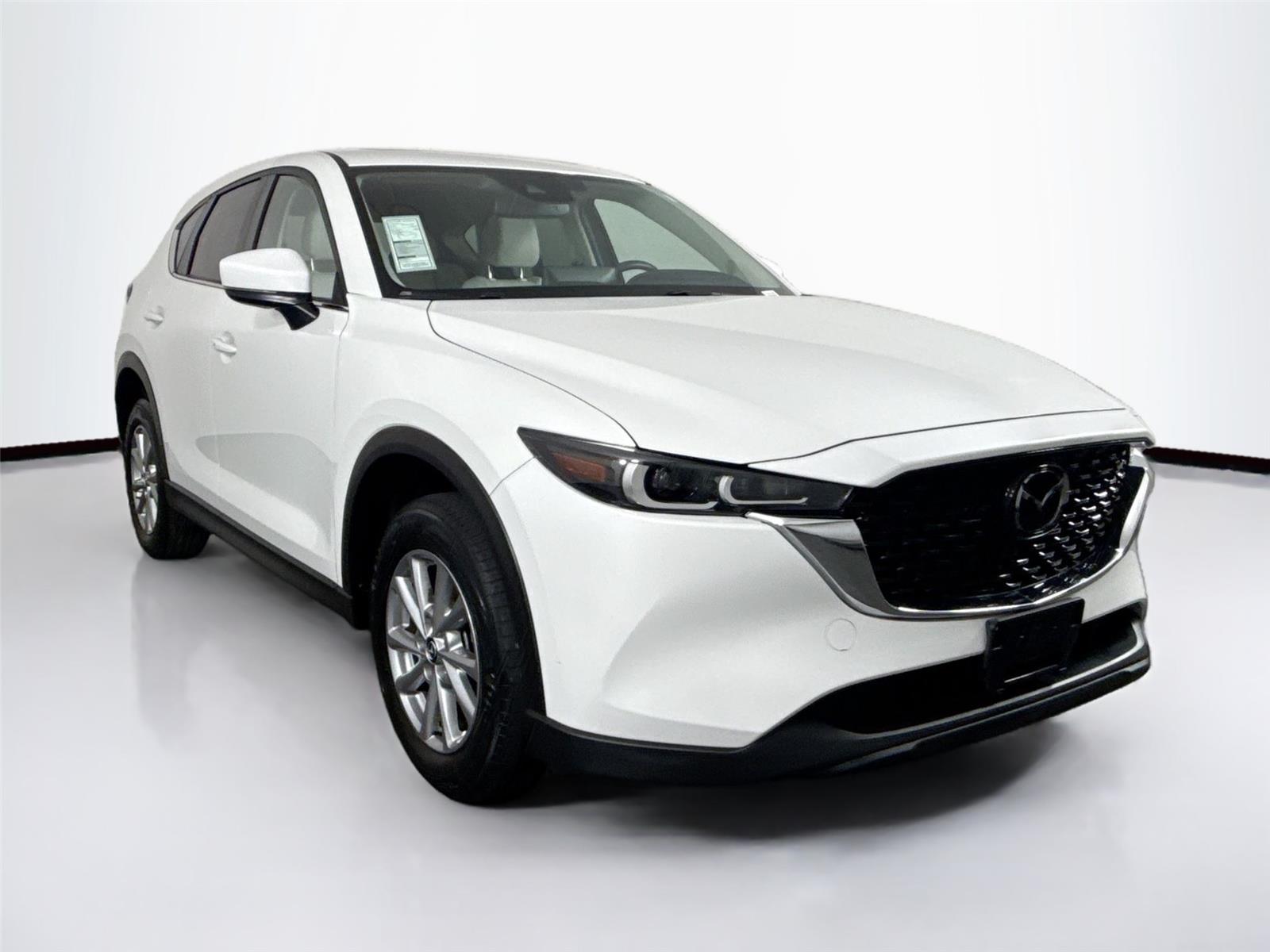 2023 Mazda CX-5 2.5 S Preferred photo 4