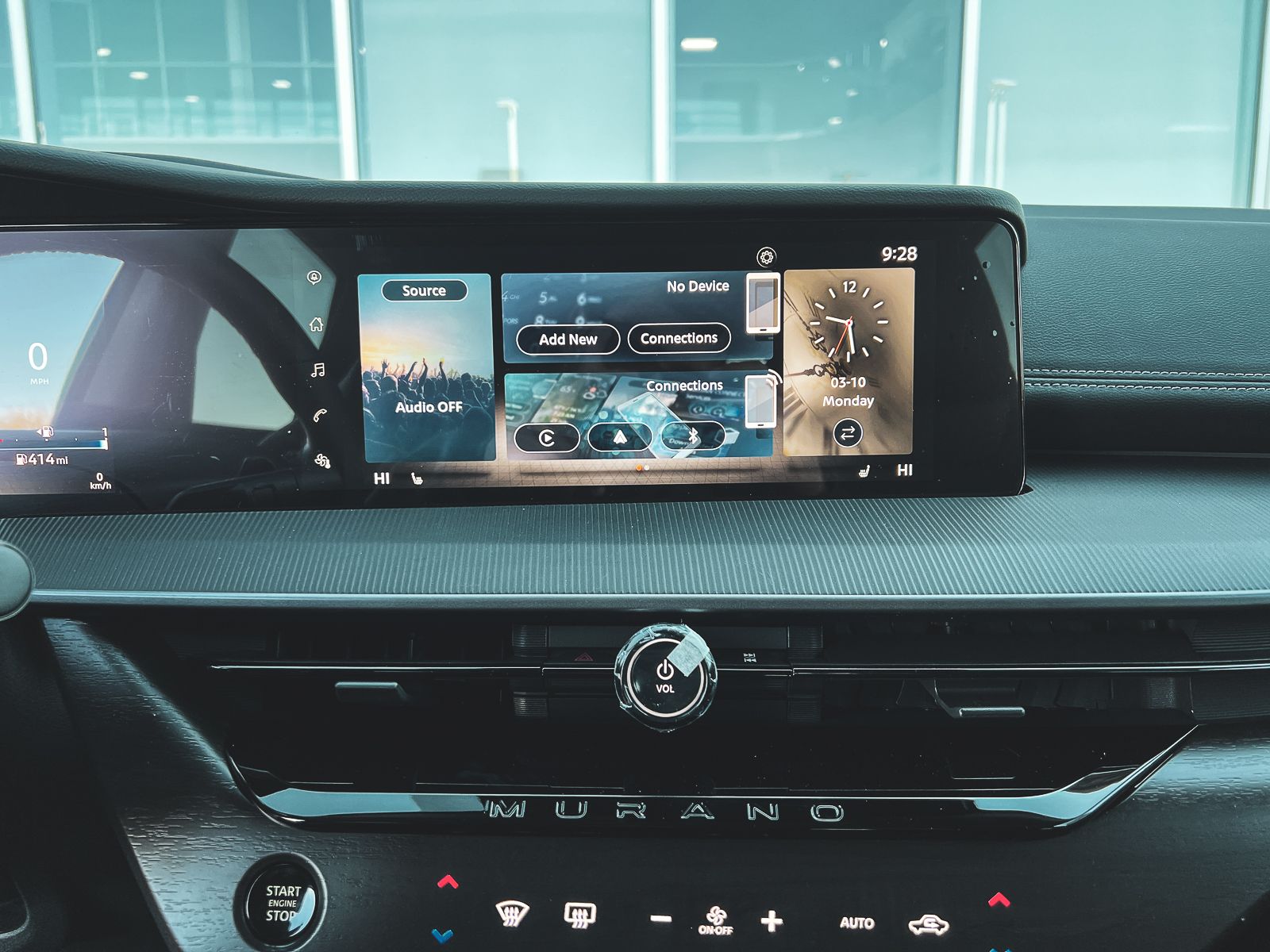 2025 Nissan Murano SV photo 12