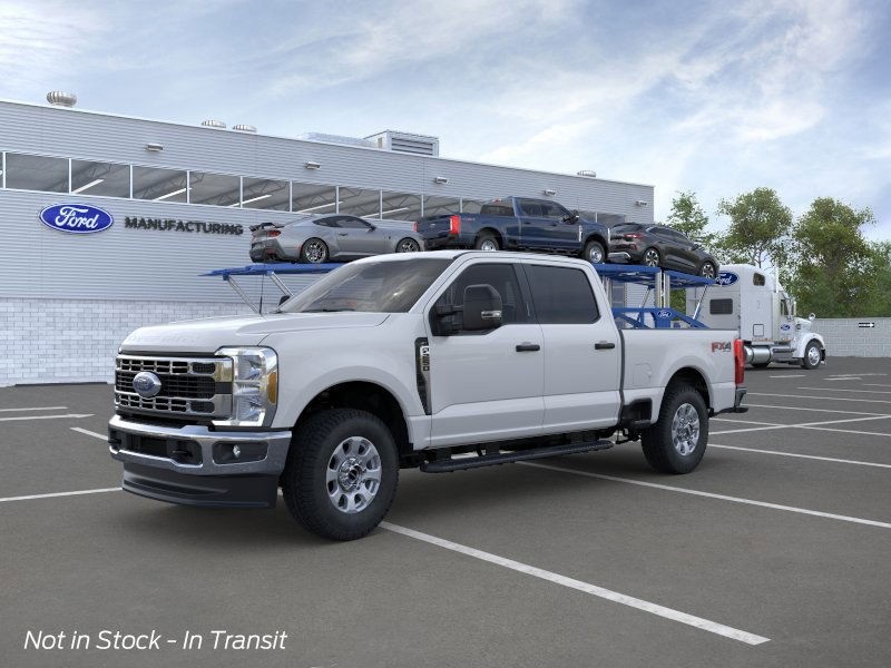 2025 Ford F-250 XLT photo 2