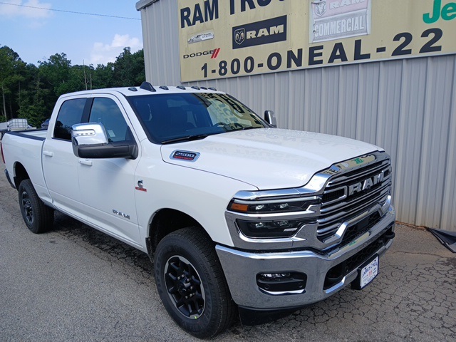 2026 RAM Ram 2500 Pickup Laramie's photo