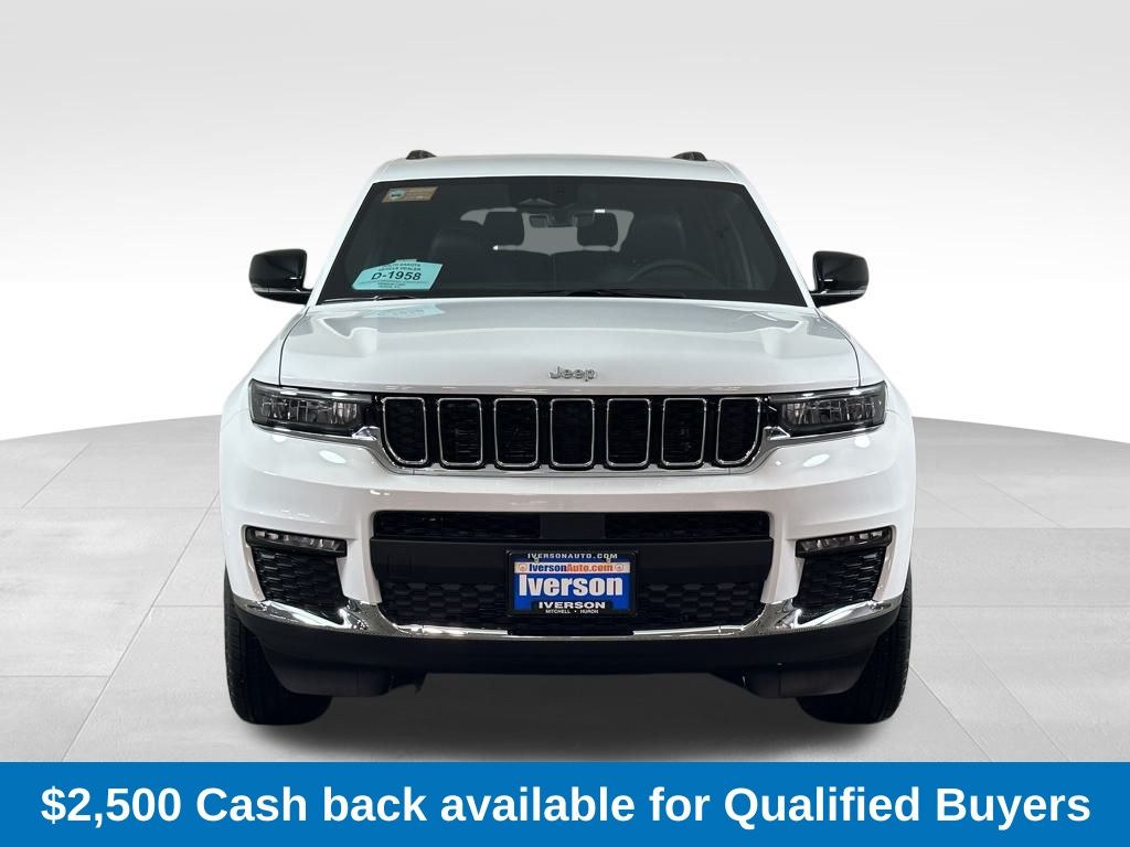 2025 Jeep Grand Cherokee Limited photo 2